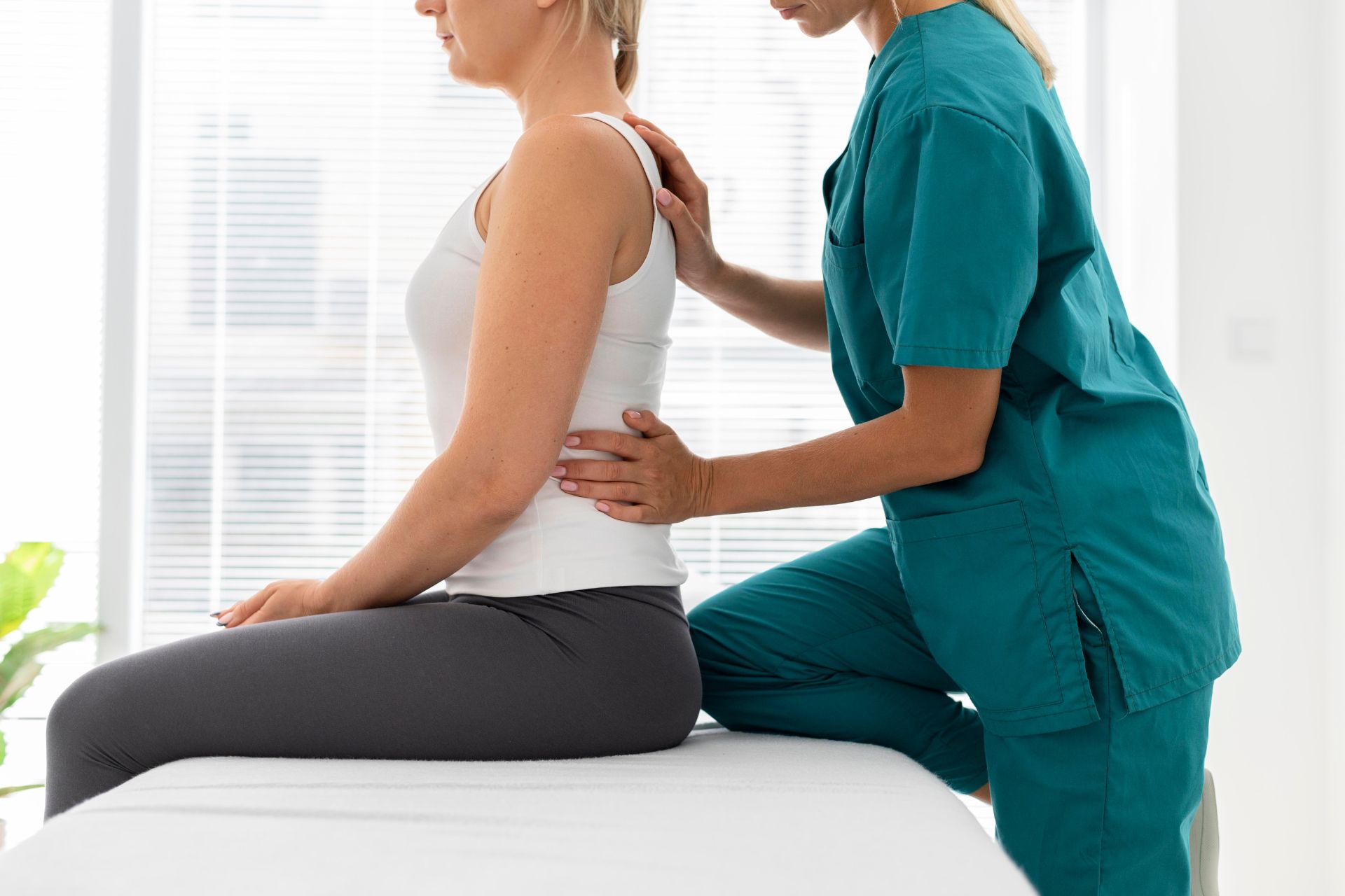 chiropractic consultation 2